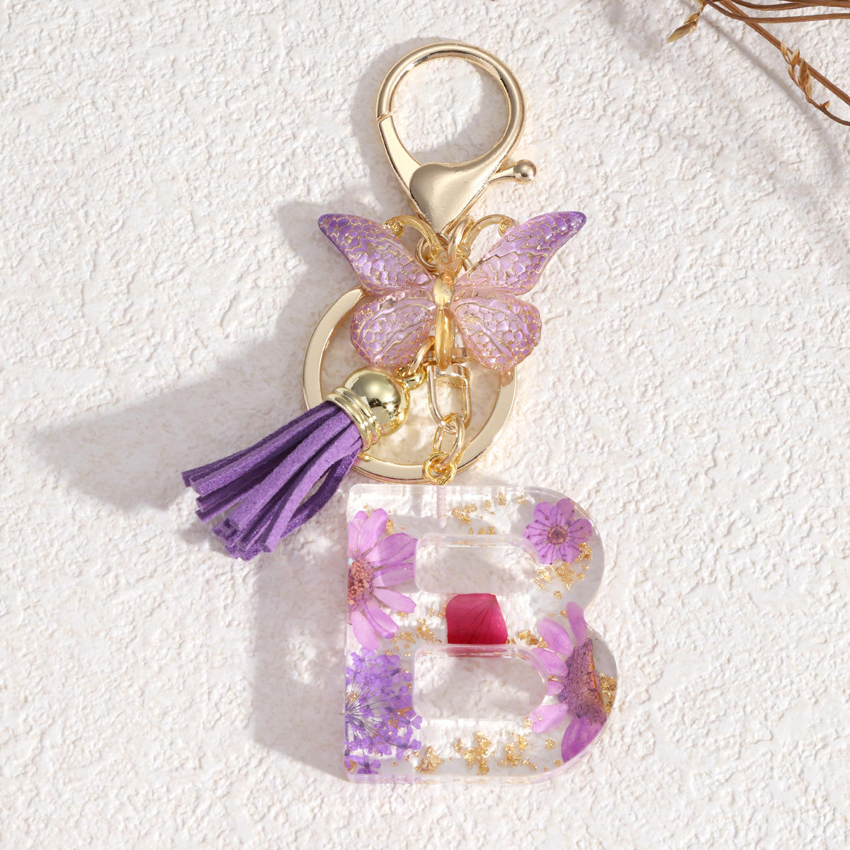 Llavero Letra Personalizada de Resina Floral – Hecho a Mano