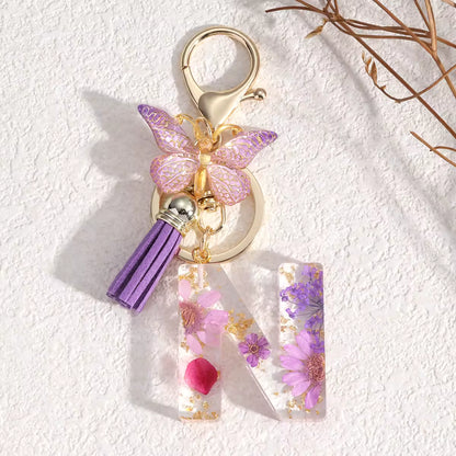 Llavero Letra Personalizada de Resina Floral – Hecho a Mano
